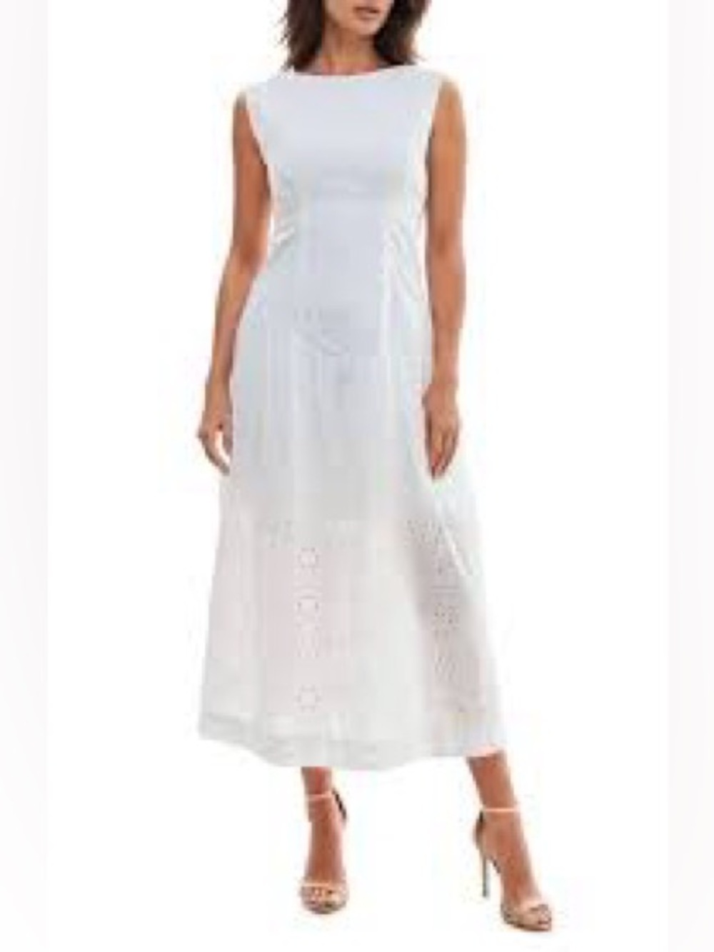 NWOT SOCIALITE MEDUUM Back Cutout Sleeveless Cotton Eyelet Midi
Dress
